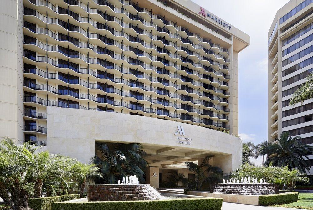 Готель Anaheim Marriott Екстер'єр фото