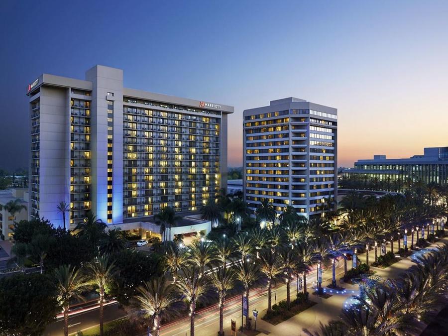 Готель Anaheim Marriott Екстер'єр фото
