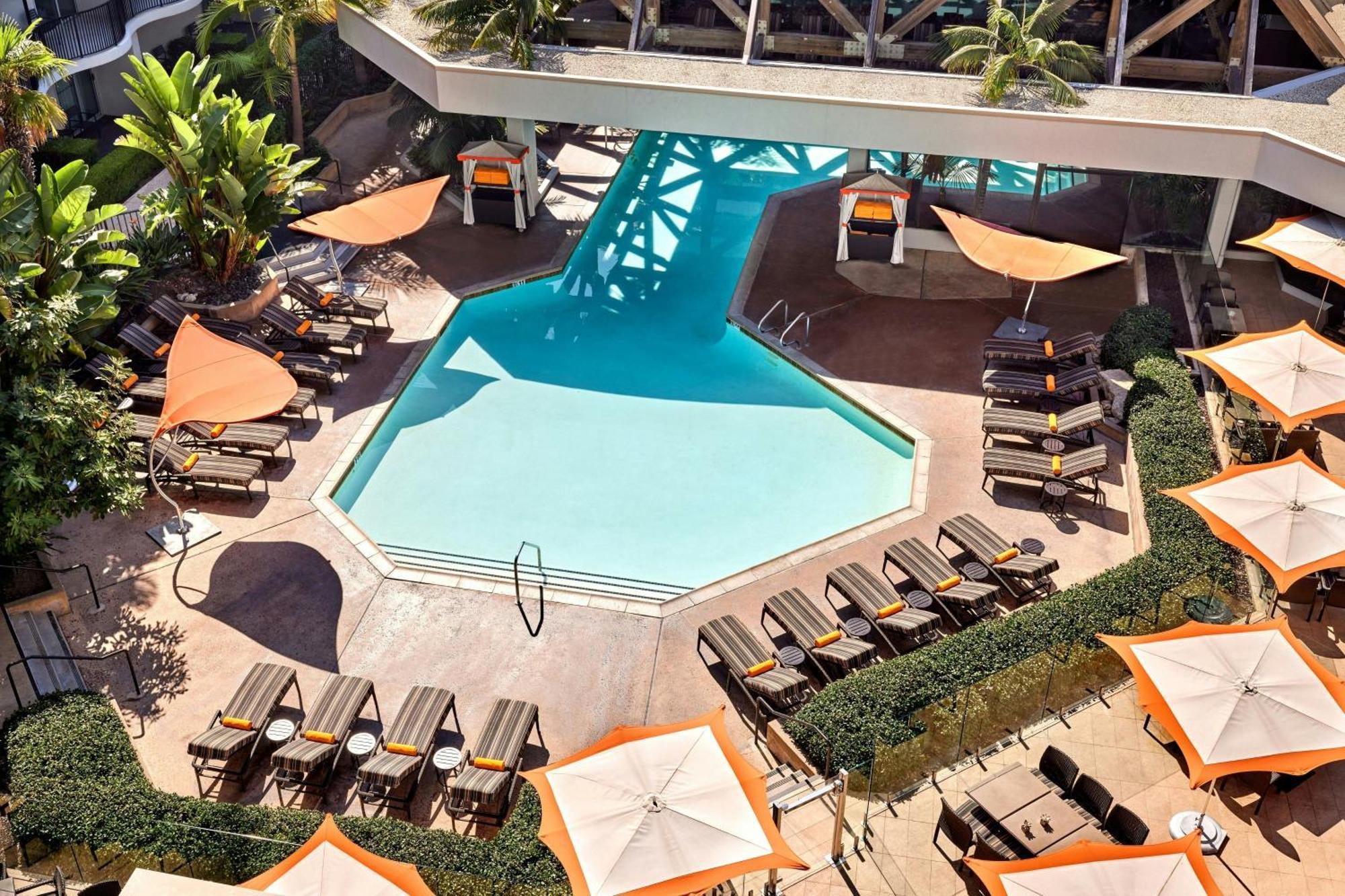 Готель Anaheim Marriott Екстер'єр фото